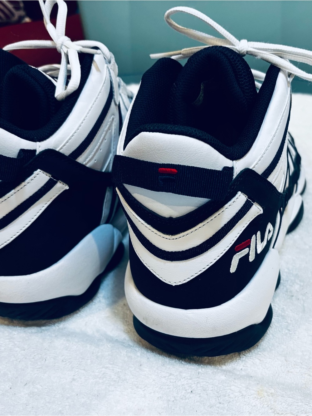 Brand New Sneakers By FILA - Size 16 - Box 85 - Picture 7 of 8